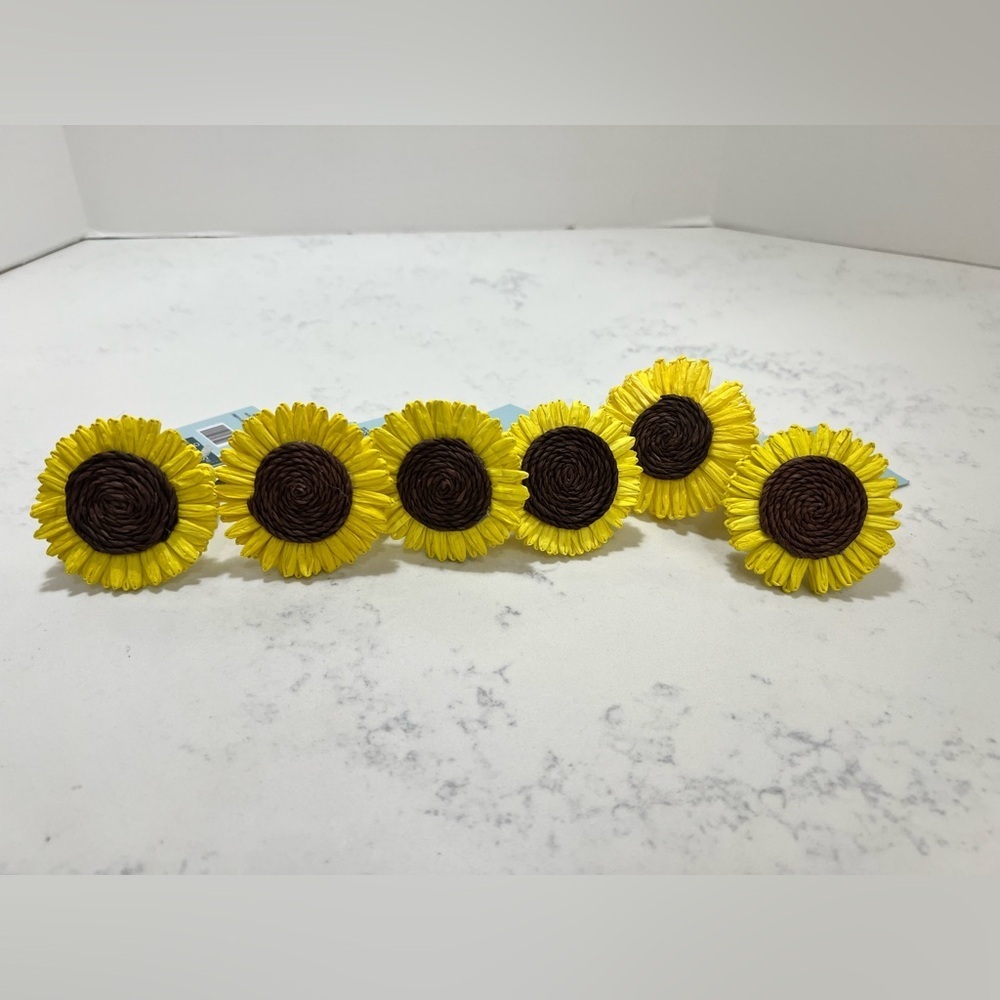 Sunflower Napkin Rings set 6 - Picture 3 of 6